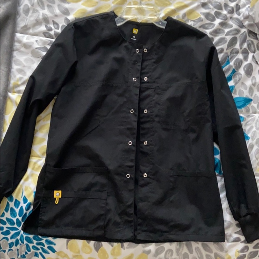 Wonderwink scrub jacket